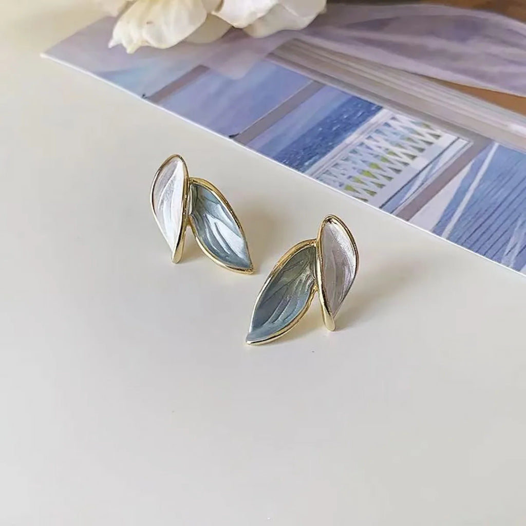 Azure Leaf Ring
