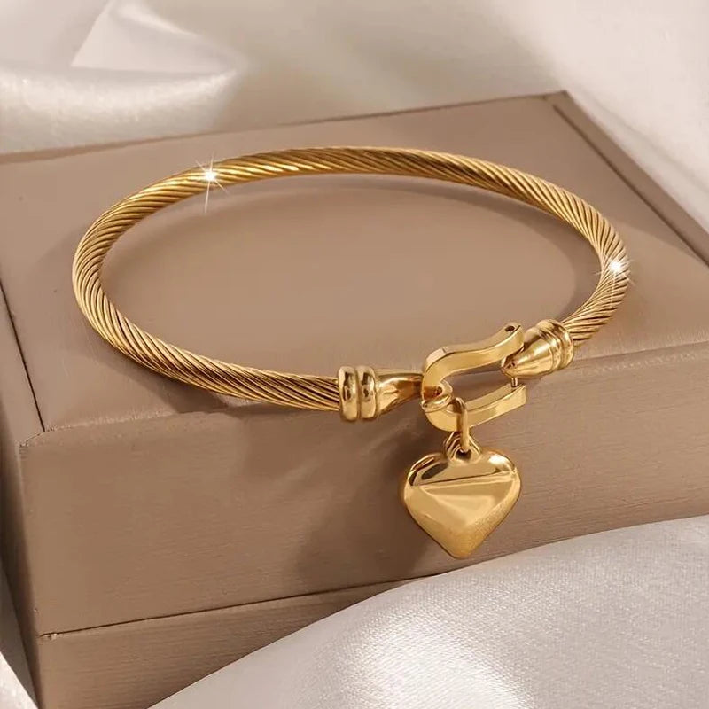 Vera Heart Bracelet